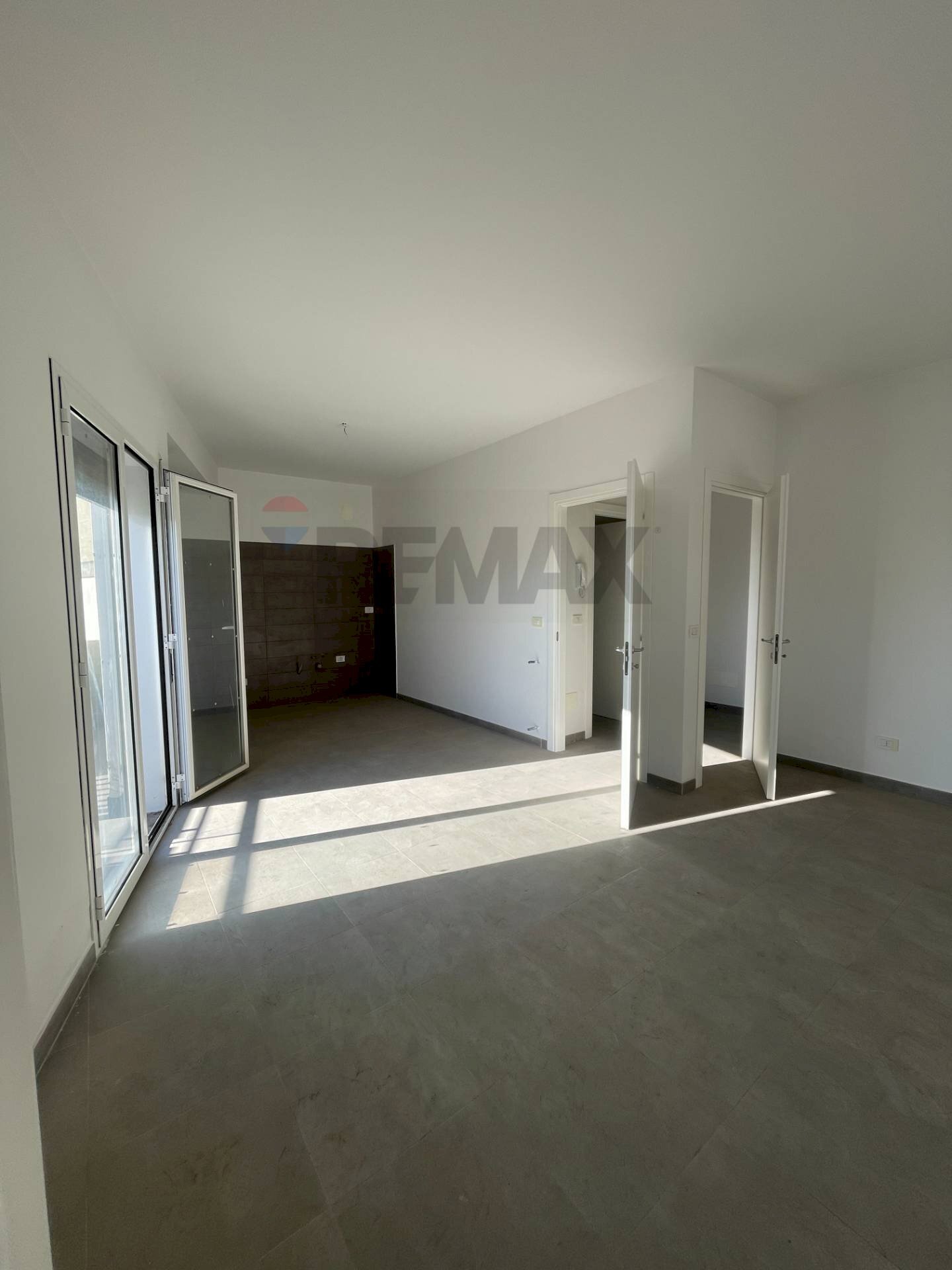 Stanza vuota - Quadrilocale Via:Roma, Camporotondo Etneo - foto 2