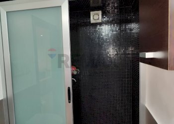 Bagno - Bilocale Via Stazzone
 
160, Catania - foto 5