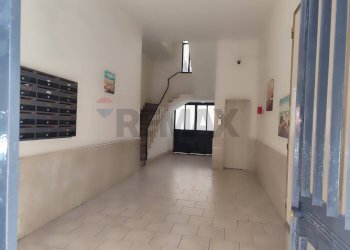 Ricezione / Lobby - Bilocale Via Stazzone
 
160, Catania - foto 11