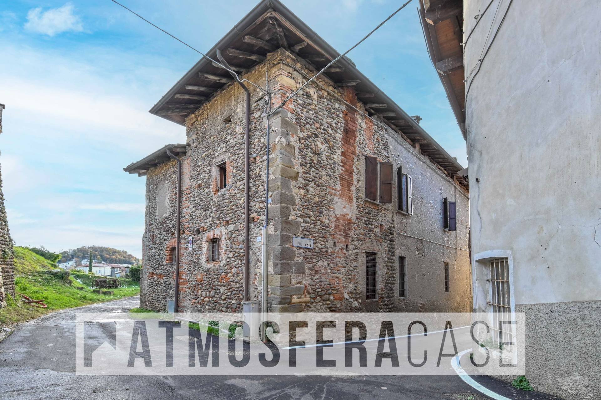 Foto 3 - Independent house via Fratelli Epis
 
4, Scanzorosciate - photo 3