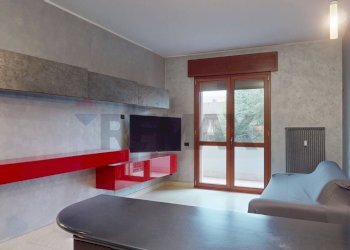 Soggiorno - Quadrilocale VIA CAPUANA
 
3, Rho - foto 3