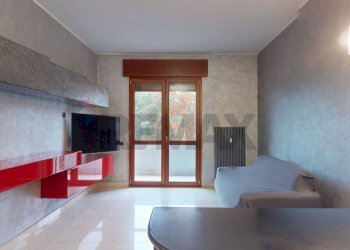 Sala da pranzo - Quadrilocale VIA CAPUANA
 
3, Rho - foto 7