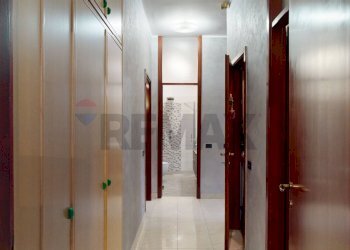 Hall / corridoio - Quadrilocale VIA CAPUANA
 
3, Rho - foto 15