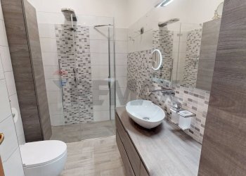 Bagno - Quadrilocale VIA CAPUANA
 
3, Rho - foto 41