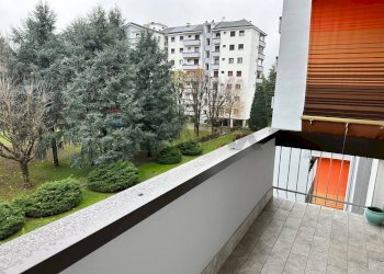 Balcone - Quadrilocale VIA CAPUANA
 
3, Rho - foto 47