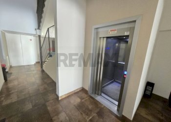 Hall / corridoio - Trilocale via Calatafimi
 
16, Settimo Milanese - foto 6