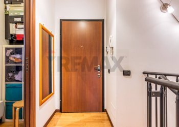 Hall / corridoio - Bilocale MONTEROSA
 
51, Legnano - foto 16