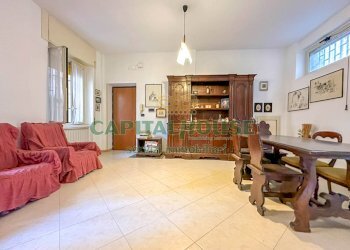 Foto 1 - Trilocale via duomo, Capua - foto 1