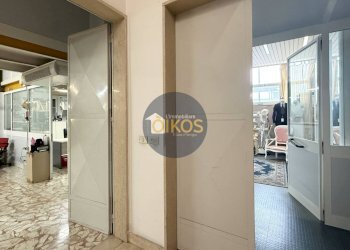 Foto 4 - Commercial Premises via caduti di Russia
 
32-34, Castellana Grotte - photo 4