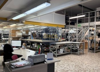 Foto 1 - Commercial Premises via caduti di Russia
 
32-34, Castellana Grotte - photo 1