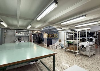 Foto 24 - Commercial Premises via caduti di Russia
 
32-34, Castellana Grotte - photo 24