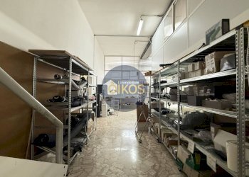 Foto 36 - Commercial Premises via caduti di Russia
 
32-34, Castellana Grotte - photo 36