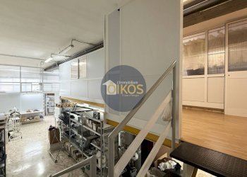 Foto 37 - Commercial Premises via caduti di Russia
 
32-34, Castellana Grotte - photo 37