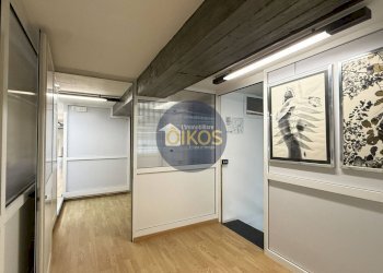 Foto 39 - Commercial Premises via caduti di Russia
 
32-34, Castellana Grotte - photo 39