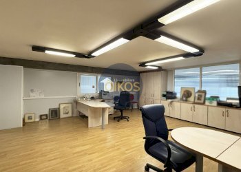 Foto 40 - Commercial Premises via caduti di Russia
 
32-34, Castellana Grotte - photo 40