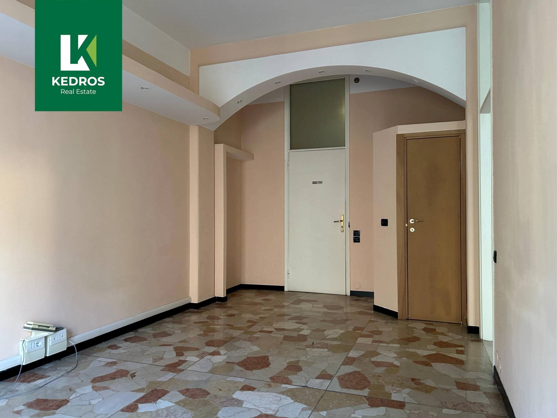 Foto 3 - Ufficio Via Rossini
 
1, Varese - foto 3