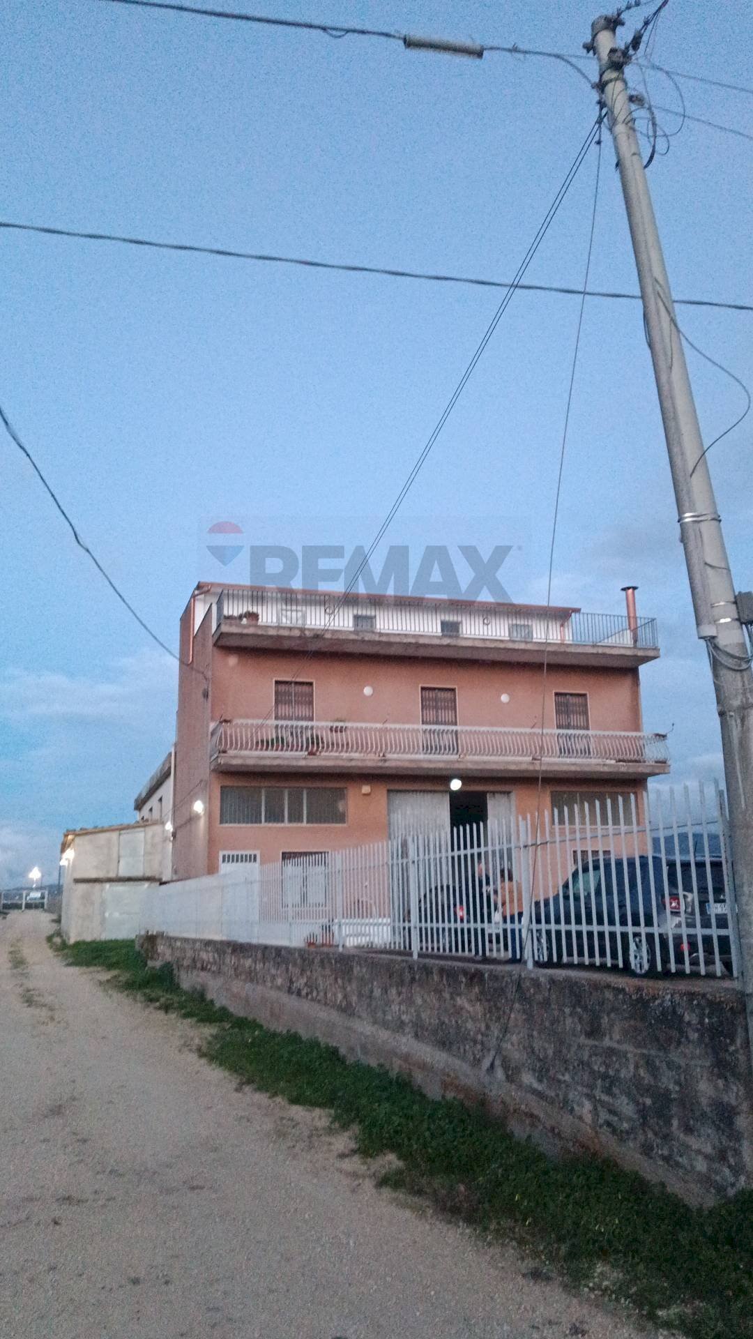 Edificio all\'aperto - Locale Commerciale contrada mortilla, Chiaramonte Gulfi - foto 3