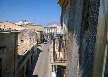 Edificio all\'aperto - Casa indipendente Chiaramonte Gulfi - foto 2