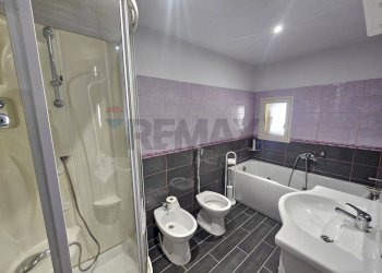 Bagno - Casa indipendente Via Padre Trapani
 
28-30, Ragusa - foto 12