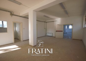 Foto 4 - Laboratorio Viale De Gasperi
 
4, Ancarano - foto 4