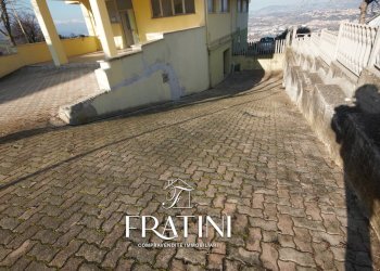 Foto 16 - Laboratorio Viale De Gasperi
 
4, Ancarano - foto 16