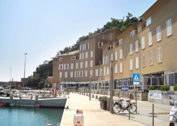 Foto 1 - Monolocale Via del Porto
 
2, Arenzano - foto 1