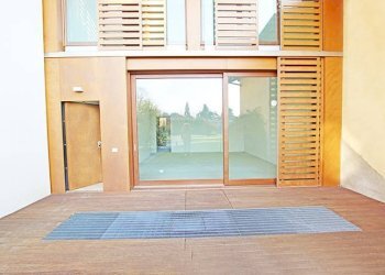 Facciata - Villa a Schiera via Marzanica, Bergamo - foto 7