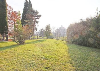 Giardino - Villa a Schiera via Marzanica, Bergamo - foto 11