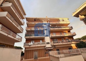 facciata - Bilocale via pisacane, Pomezia - foto 9