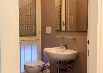 Bagno - Ufficio via San Francesco, 3, Gallarate - foto 10