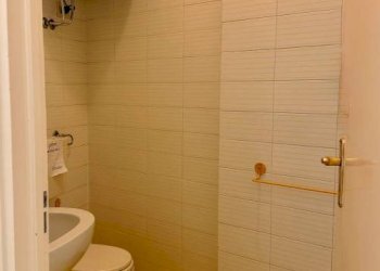 Bagno - Ufficio via San Francesco, 3, Gallarate - foto 11