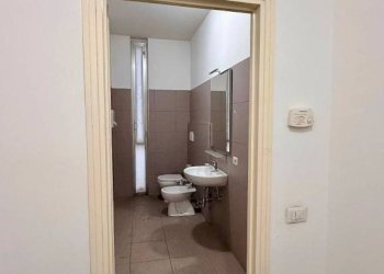 Bagno - Ufficio via San Francesco, 3, Gallarate - foto 19