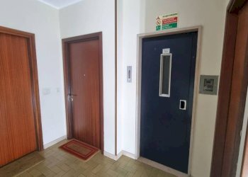 Ascensori - Trilocale via Piave, 51a, Arona - foto 5