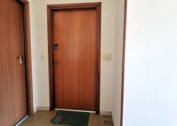 Interno palazzo - Trilocale via Piave, 51a, Arona - foto 7