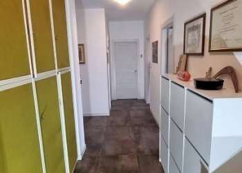 Corridoio - Trilocale via Piave, 51a, Arona - foto 15