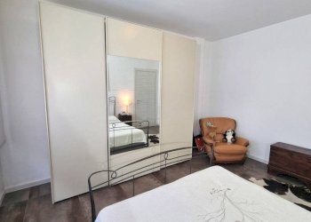 Camera da letto - Trilocale via Piave, 51a, Arona - foto 47