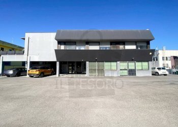 Zona - Capannone via Ausa, 78, Coriano - foto 1