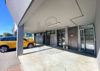 Portico - Capannone via Ausa, 78, Coriano - foto 4