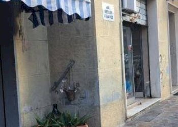 Facciata - Negozio via Gaspare Nadi, Bologna (zona Mazzini) - foto 3