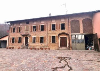 Facciata - Rustico SP27, Cortiglione - foto 1