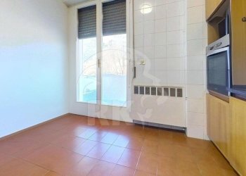 30-Via-delle-Rose-Kitchen-Defurnished.jpg - Appartamento via Delle Rose 32, Bologna - foto 16