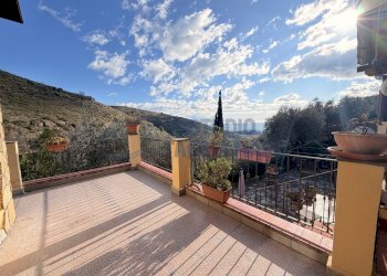 22.JPG - Independent house Strada Pompeiana, Castellaro - photo 20