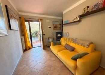 6.jpg - Porzione di casa Strada Pompeiana, Castellaro - foto 12