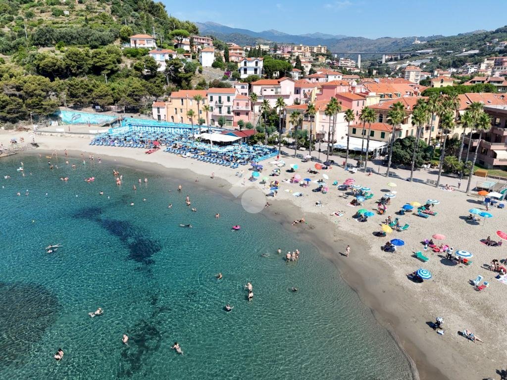 Villa via della chiesa, San Lorenzo al Mare - foto 1