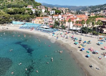 Villa via della chiesa, San Lorenzo al Mare - foto 1