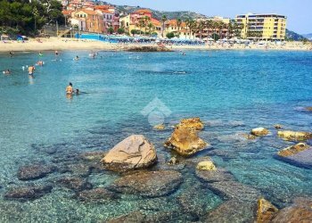 Villa via della chiesa, San Lorenzo al Mare - foto 2