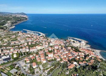 Villa via della chiesa, San Lorenzo al Mare - foto 6