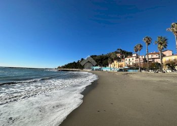 Villa via della chiesa, San Lorenzo al Mare - foto 17