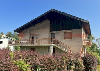 Villa Bifamiliare Piazza della libertà, 13, Prarostino - foto 1