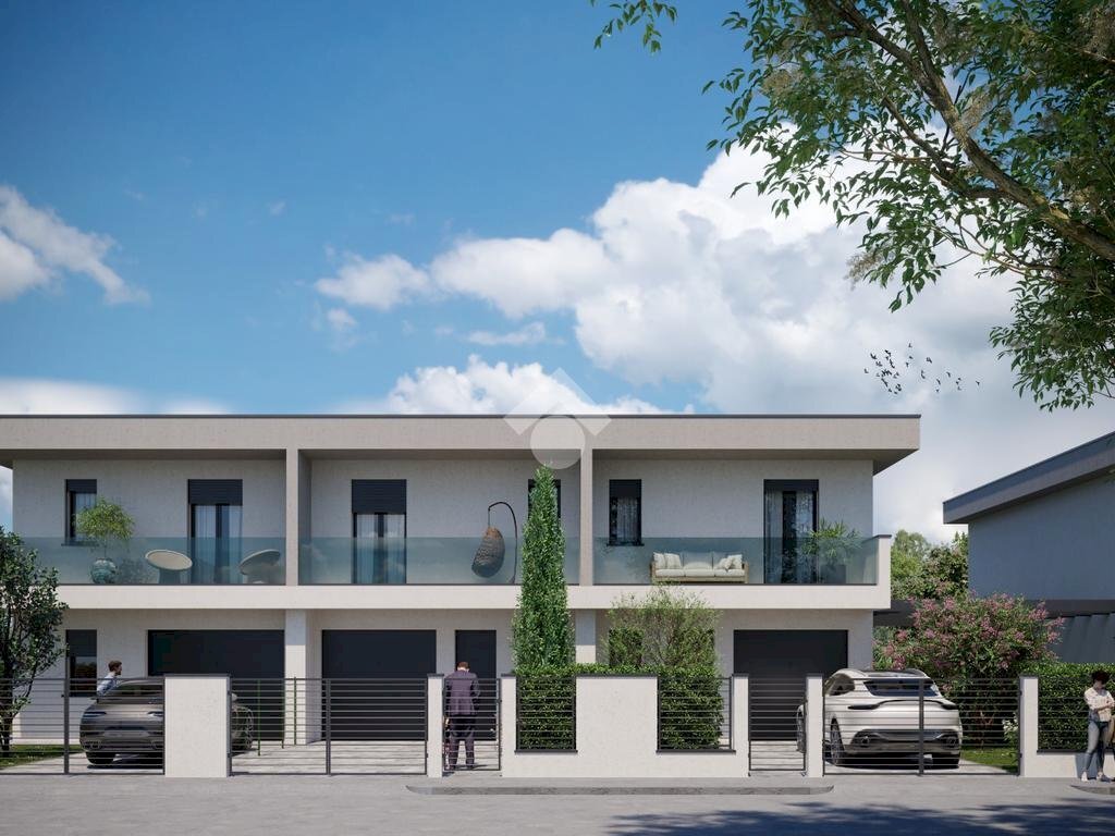 Porzione di casa Via Anita Ribeiro, Mirandola - foto 1